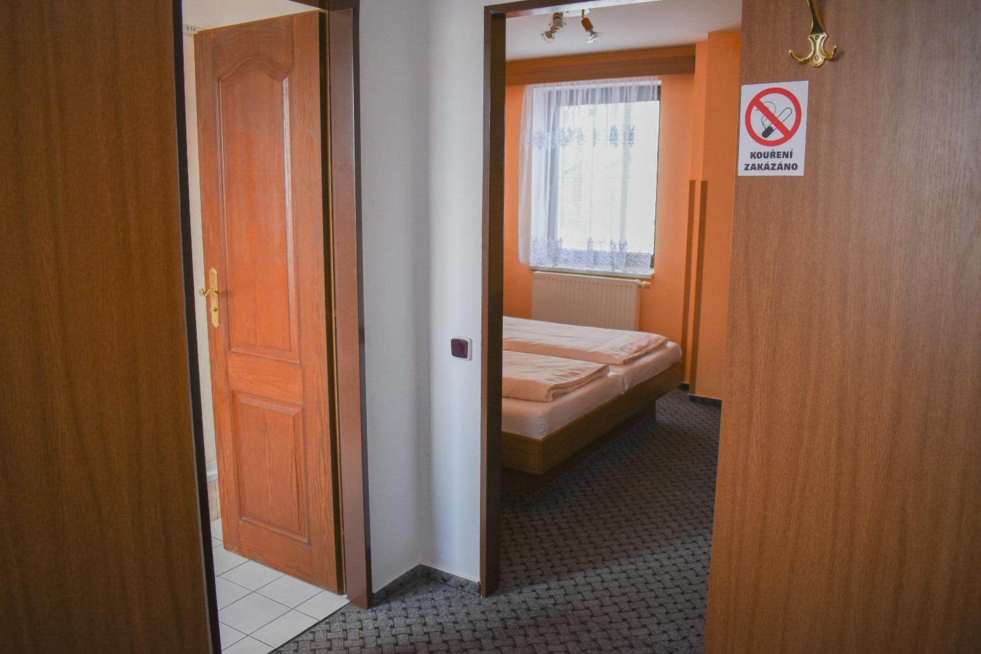 Hotel U Jiriho Humpolec Kültér fotó