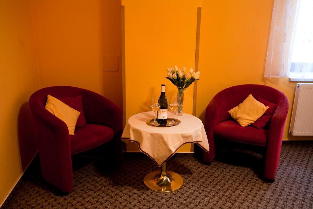 Hotel U Jiriho Humpolec Szoba fotó