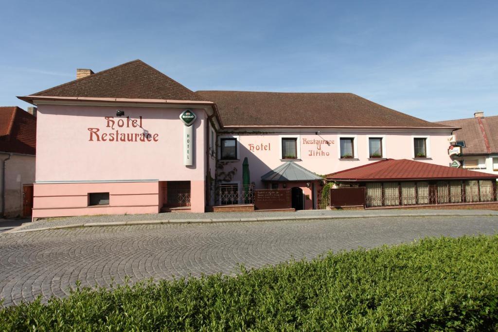 Hotel U Jiriho Humpolec Kültér fotó