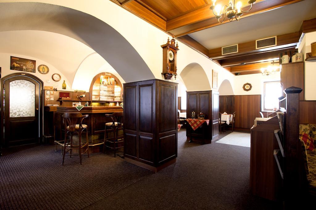 Hotel U Jiriho Humpolec Kültér fotó