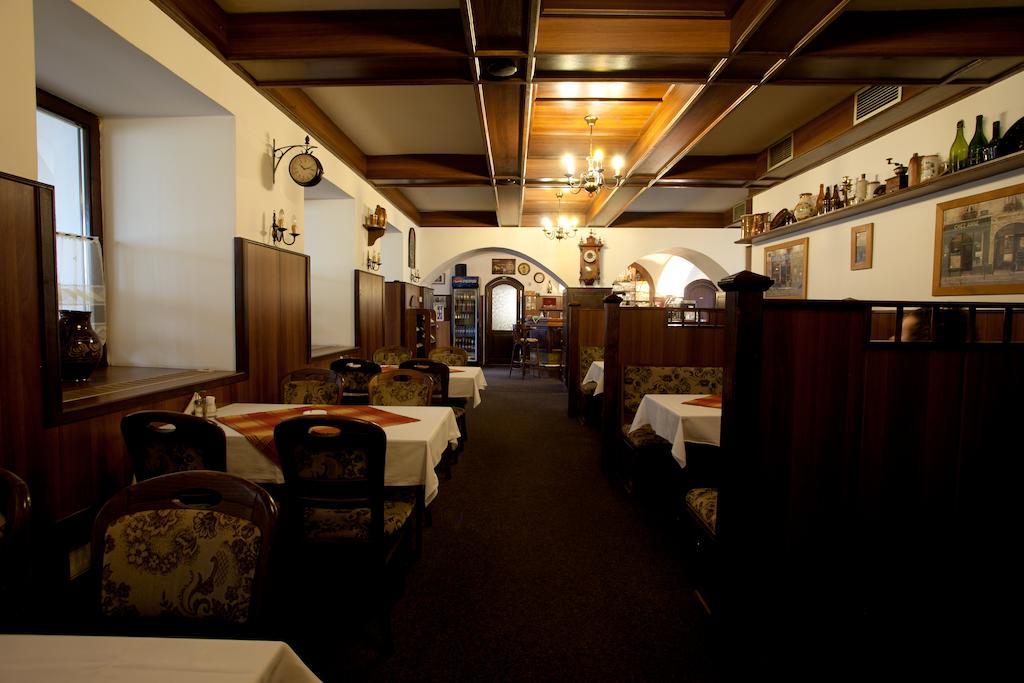 Hotel U Jiriho Humpolec Kültér fotó